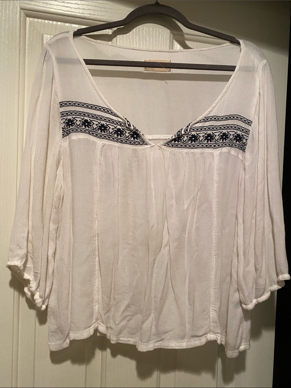 Hollister White Boho Peasant Top with Navy Embroidery